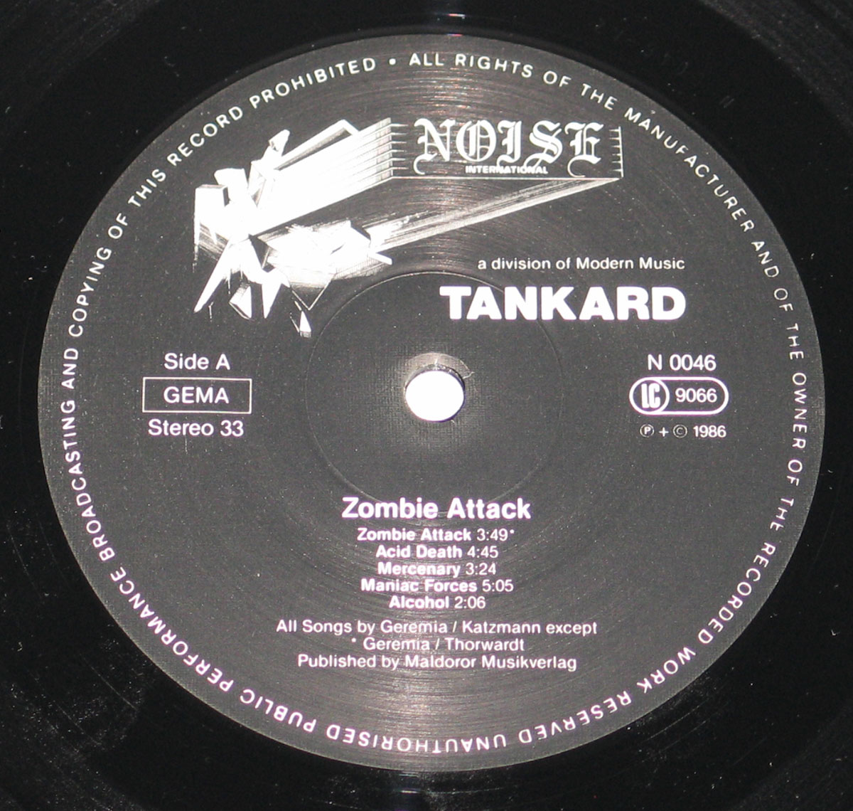 High Resolution Photos of tankard zombie attack 